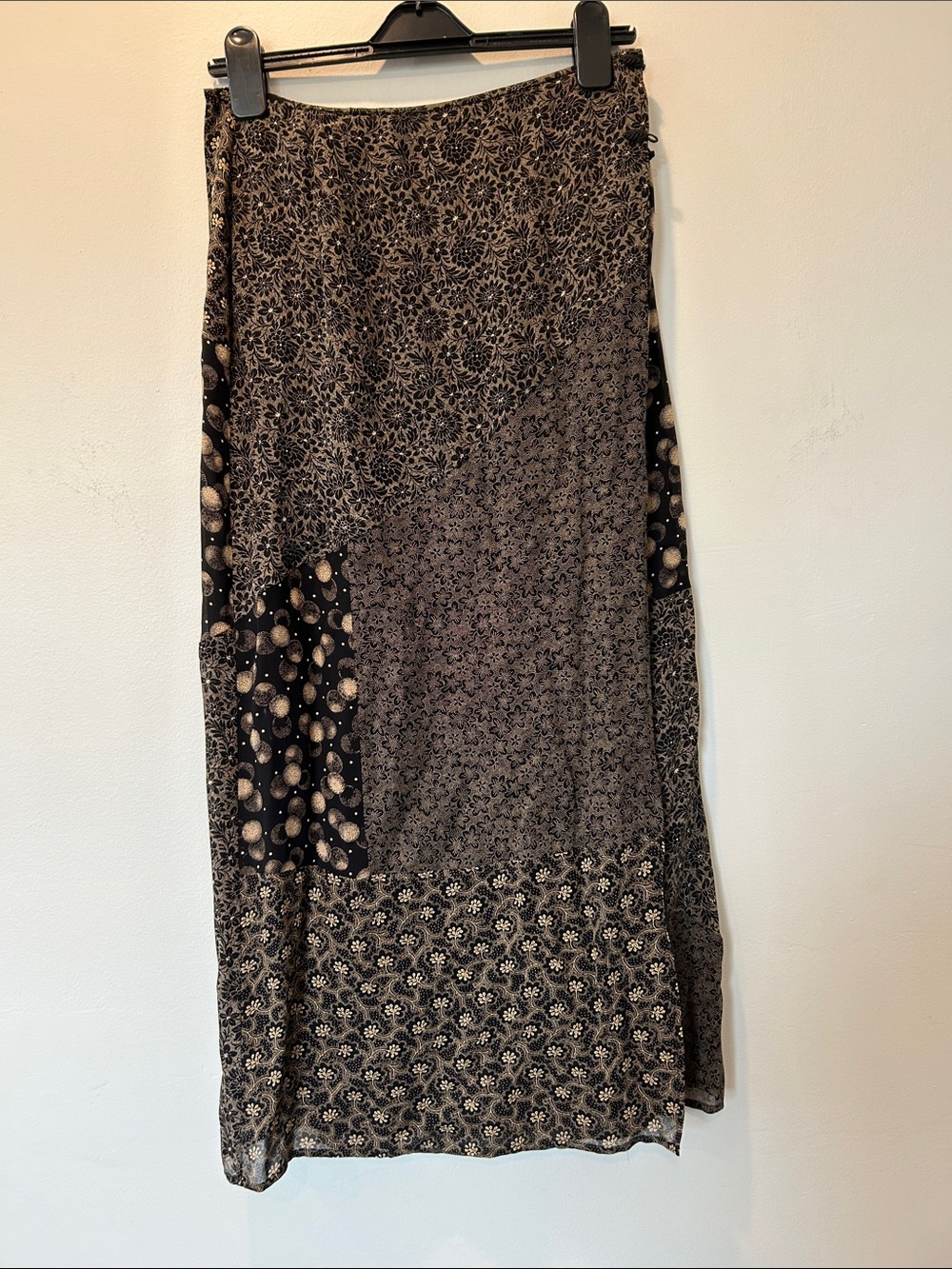 J. Jill Patchwork Maxi Skirt in Black and Beige Floral